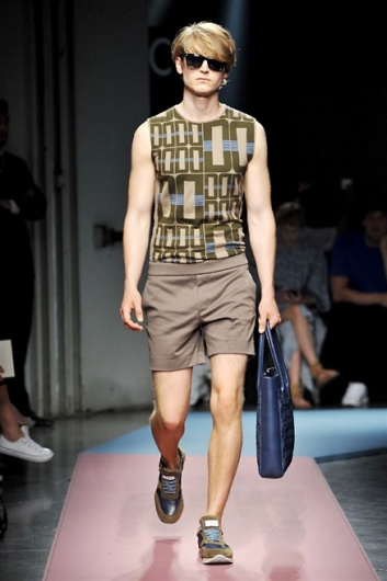 Fotoservizio/SS 2015/MEN/DAKS/DP1/6
