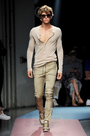 Fotoservizio/SS 2015/MEN/DAKS/DP1/14