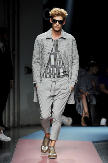 Fotoservizio/SS 2015/MEN/DAKS/DP1/31
