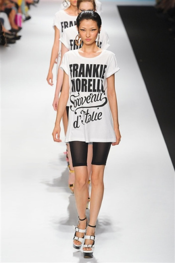 Fotoservizio/SS 2012/WOMEN/FRANKIE MORELLO/54
