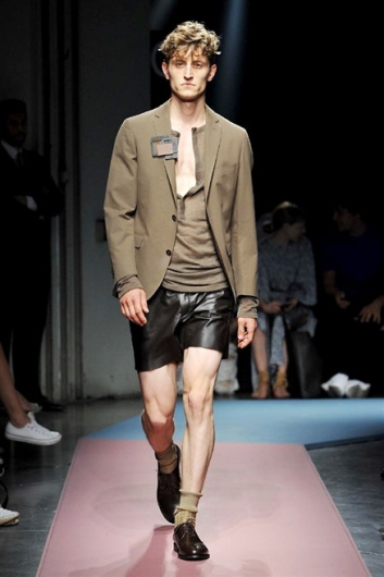 Fotoservizio/SS 2015/MEN/DAKS/DP1/48