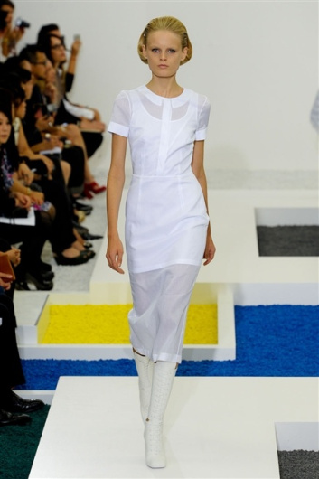 Fotoservizio/SS 2012/WOMEN/JIL SANDER/3