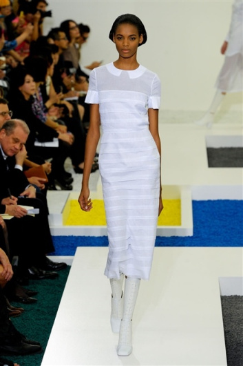 Fotoservizio/SS 2012/WOMEN/JIL SANDER/4