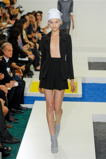 Fotoservizio/SS 2012/WOMEN/JIL SANDER/16