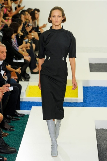 Fotoservizio/SS 2012/WOMEN/JIL SANDER/14