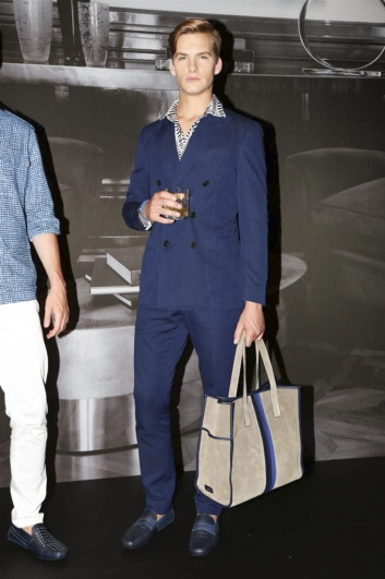Fotoservizio/SS 2015/MEN/TOD'S/DP2/0