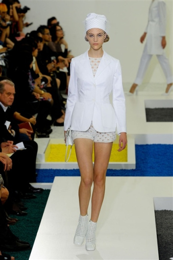 Fotoservizio/SS 2012/WOMEN/JIL SANDER/25