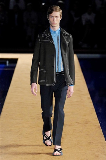 Fotoservizio/SS 2015/MEN/PRADA/DP1/41