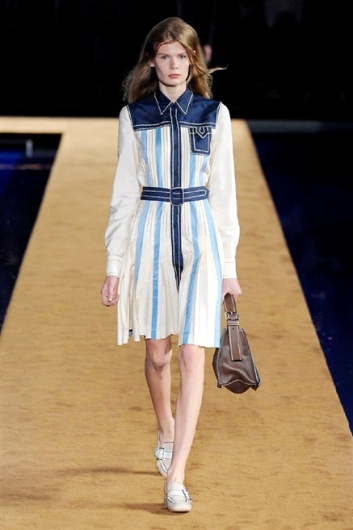 Fotoservizio/SS 2015/MEN/PRADA/DP1/42