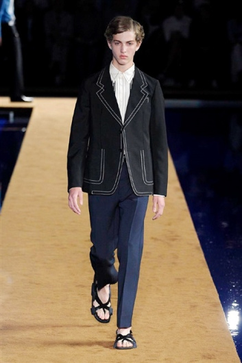 Fotoservizio/SS 2015/MEN/PRADA/DP1/43