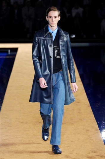 Fotoservizio/SS 2015/MEN/PRADA/DP1/13