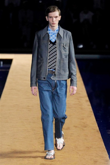 Fotoservizio/SS 2015/MEN/PRADA/DP1/21