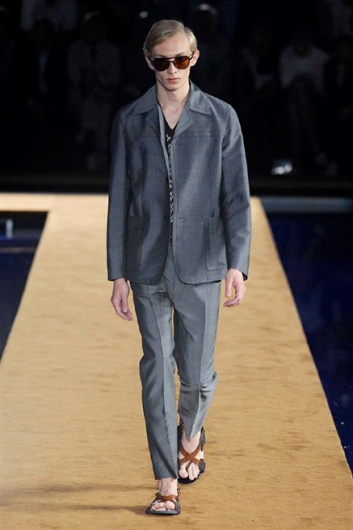 Fotoservizio/SS 2015/MEN/PRADA/DP1/23