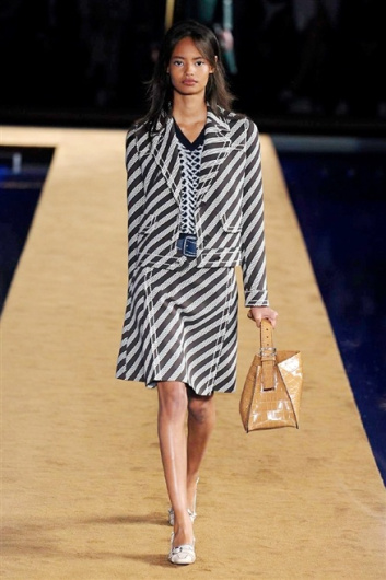 Fotoservizio/SS 2015/MEN/PRADA/DP1/29