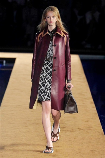 Fotoservizio/SS 2015/MEN/PRADA/DP1/31