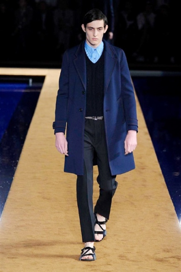 Fotoservizio/SS 2015/MEN/PRADA/DP1/34