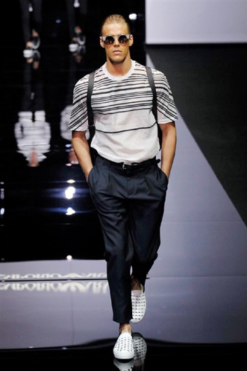 Fotoservizio/SS 2015/MEN/EMPORIO ARMANI/DP1/12