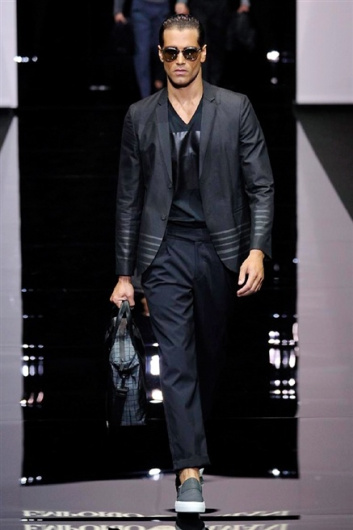 Fotoservizio/SS 2015/MEN/EMPORIO ARMANI/DP1/23