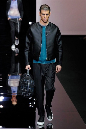 Fotoservizio/SS 2015/MEN/EMPORIO ARMANI/DP1/28