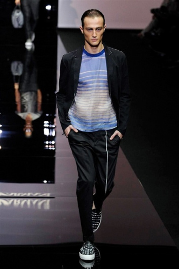 Fotoservizio/SS 2015/MEN/EMPORIO ARMANI/DP1/30