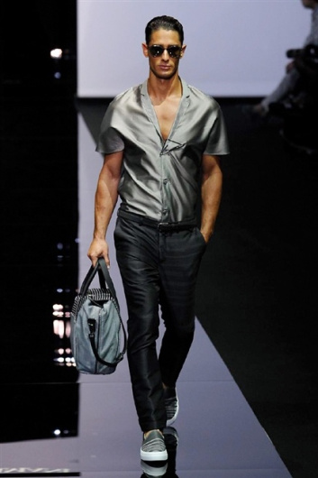 Fotoservizio/SS 2015/MEN/EMPORIO ARMANI/DP1/32