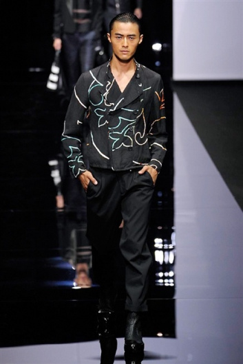 Fotoservizio/SS 2015/MEN/EMPORIO ARMANI/DP1/33