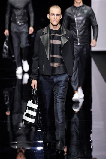 Fotoservizio/SS 2015/MEN/EMPORIO ARMANI/DP1/34