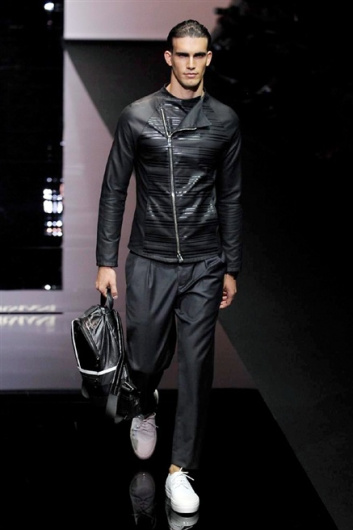 Fotoservizio/SS 2015/MEN/EMPORIO ARMANI/DP1/36