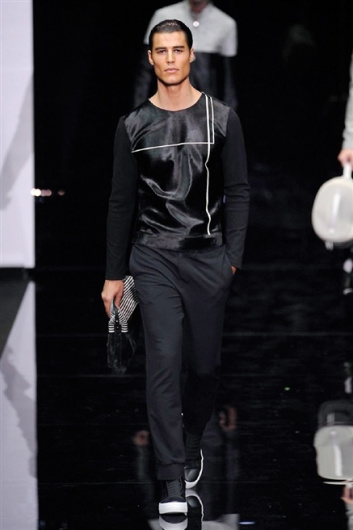 Fotoservizio/SS 2015/MEN/EMPORIO ARMANI/DP1/44