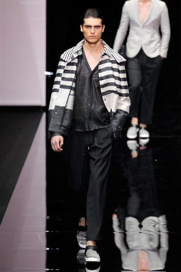 Fotoservizio/SS 2015/MEN/EMPORIO ARMANI/DP1/47