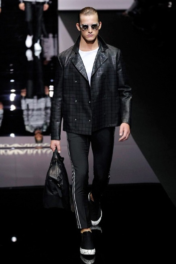 Fotoservizio/SS 2015/MEN/EMPORIO ARMANI/DP1/53
