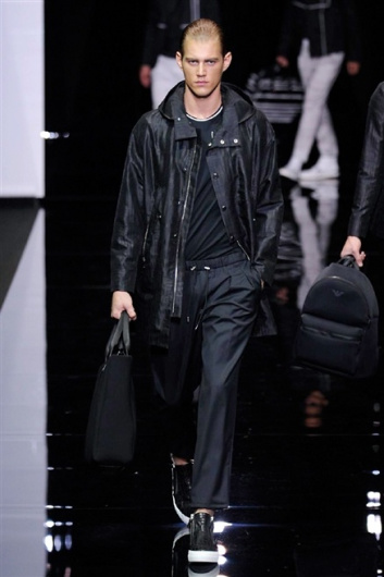 Fotoservizio/SS 2015/MEN/EMPORIO ARMANI/DP1/62