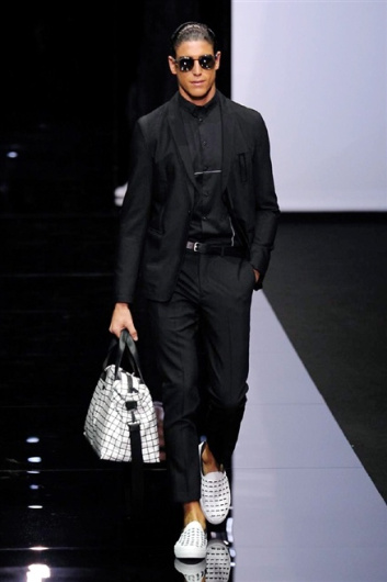 Fotoservizio/SS 2015/MEN/EMPORIO ARMANI/DP1/8