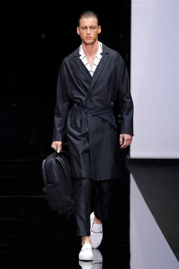 Fotoservizio/SS 2015/MEN/EMPORIO ARMANI/DP1/9