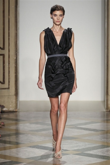 Fotoservizio/SS 2012/WOMEN/SILVIO BETTERELLI/1
