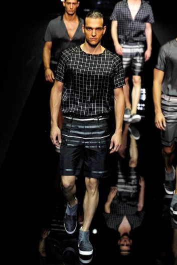 Fotoservizio/SS 2015/MEN/EMPORIO ARMANI/DP1/82
