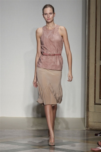 Fotoservizio/SS 2012/WOMEN/SILVIO BETTERELLI/9