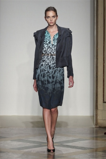 Fotoservizio/SS 2012/WOMEN/SILVIO BETTERELLI/17