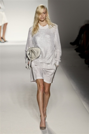 Fotoservizio/SS 2012/WOMEN/SPORTMAX/10