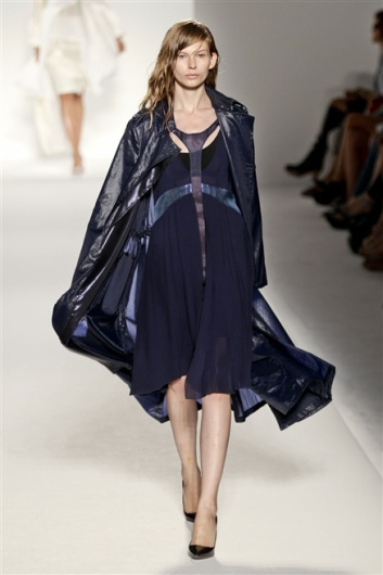 Fotoservizio/SS 2012/WOMEN/SPORTMAX/34