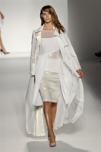 Fotoservizio/SS 2012/WOMEN/SPORTMAX/35