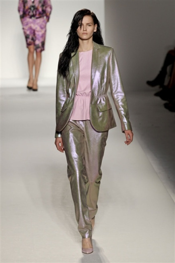 Fotoservizio/SS 2012/WOMEN/SPORTMAX/38