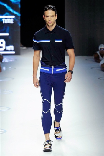 Fotoservizio/SS 2015/MEN/DIRK BIKKEMBERGS/DP1/7