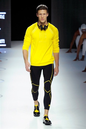 Fotoservizio/SS 2015/MEN/DIRK BIKKEMBERGS/DP1/31