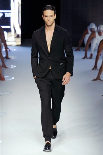 Fotoservizio/SS 2015/MEN/DIRK BIKKEMBERGS/DP1/38