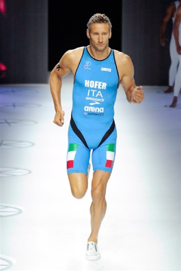 Fotoservizio/SS 2015/MEN/DIRK BIKKEMBERGS/DP1/39