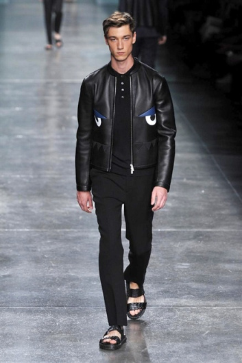 Fotoservizio/SS 2015/MEN/FENDI/DP1/41