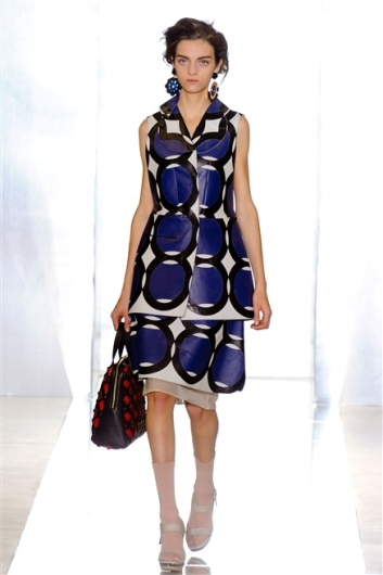 Fotoservizio/SS 2012/WOMEN/MARNI/22