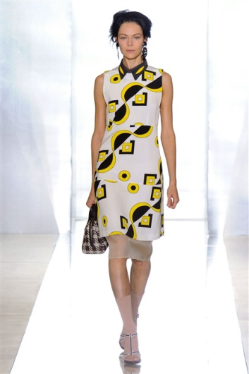 Fotoservizio/SS 2012/WOMEN/MARNI/27