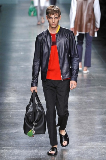 Fotoservizio/SS 2015/MEN/FENDI/DP1/4